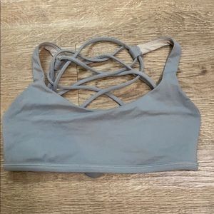 Lululemon sports bra